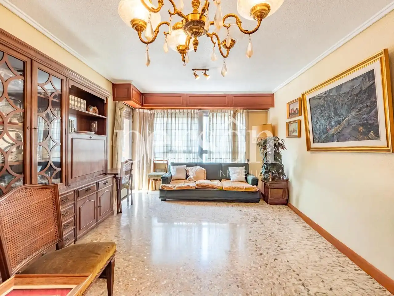 Piso con terraza en venta en L'Eixample