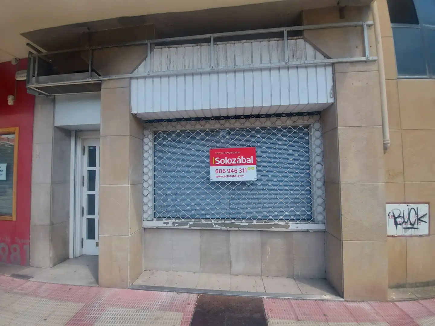 Geschaftsraum zur Miete in  Logroño