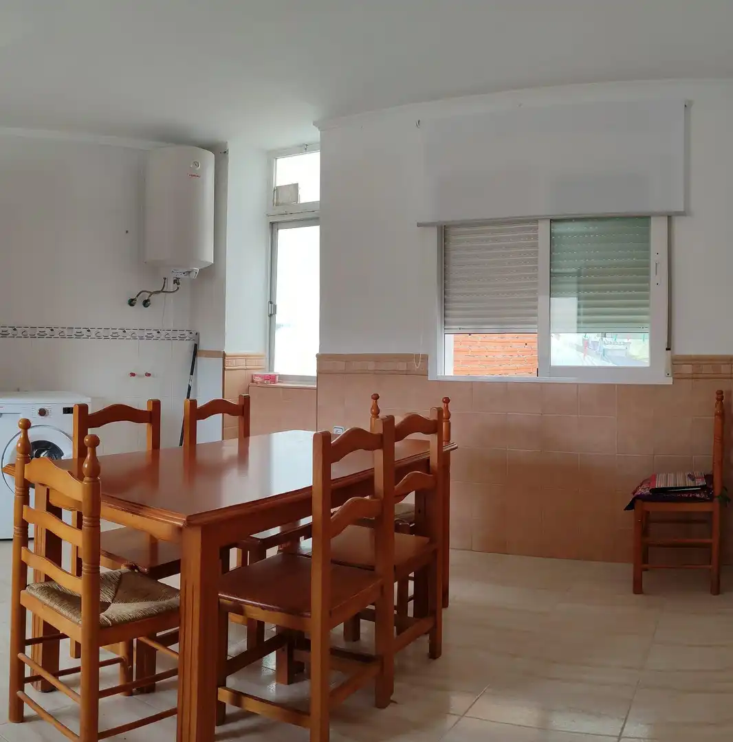 Flat for sale in Fines