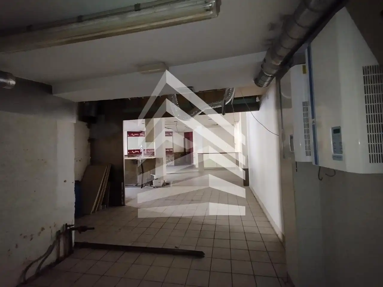 Business premises for sale in De Pi I Margall, imagen 17