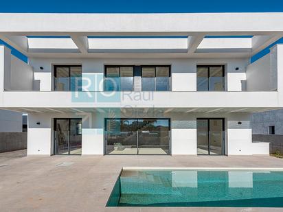 Exterior view of House or chalet for sale in Cambrils  with Private garden, Terrace and Swimming Pool