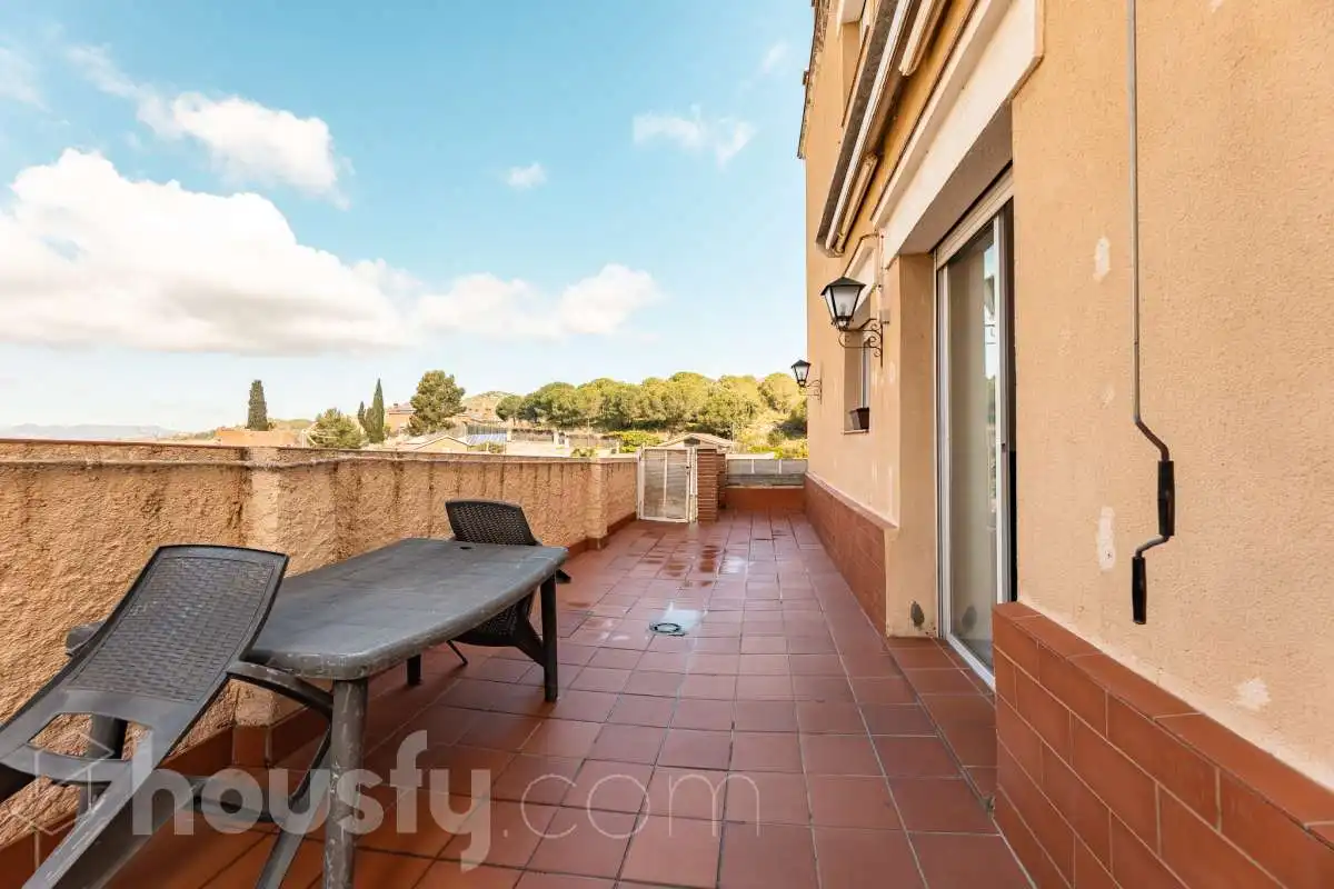 Piso en venta en CL BATISTA I ROCA, La Miranda - Can Candeler