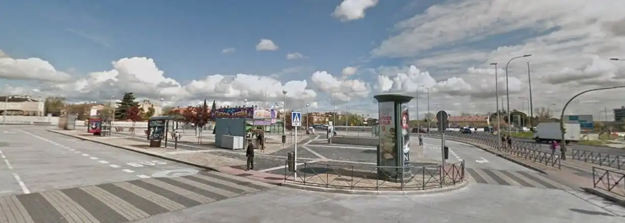 Vista exterior de Pis en venda en Madrid amb Aire condicionat i Calefacció