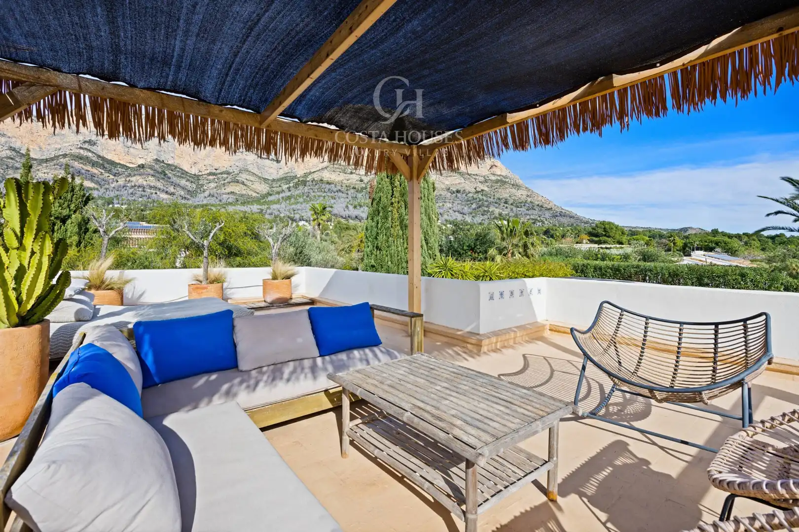 Terrace of Houses for sale in Jávea / Xàbia  with Air Conditioner, Heating and Private garden