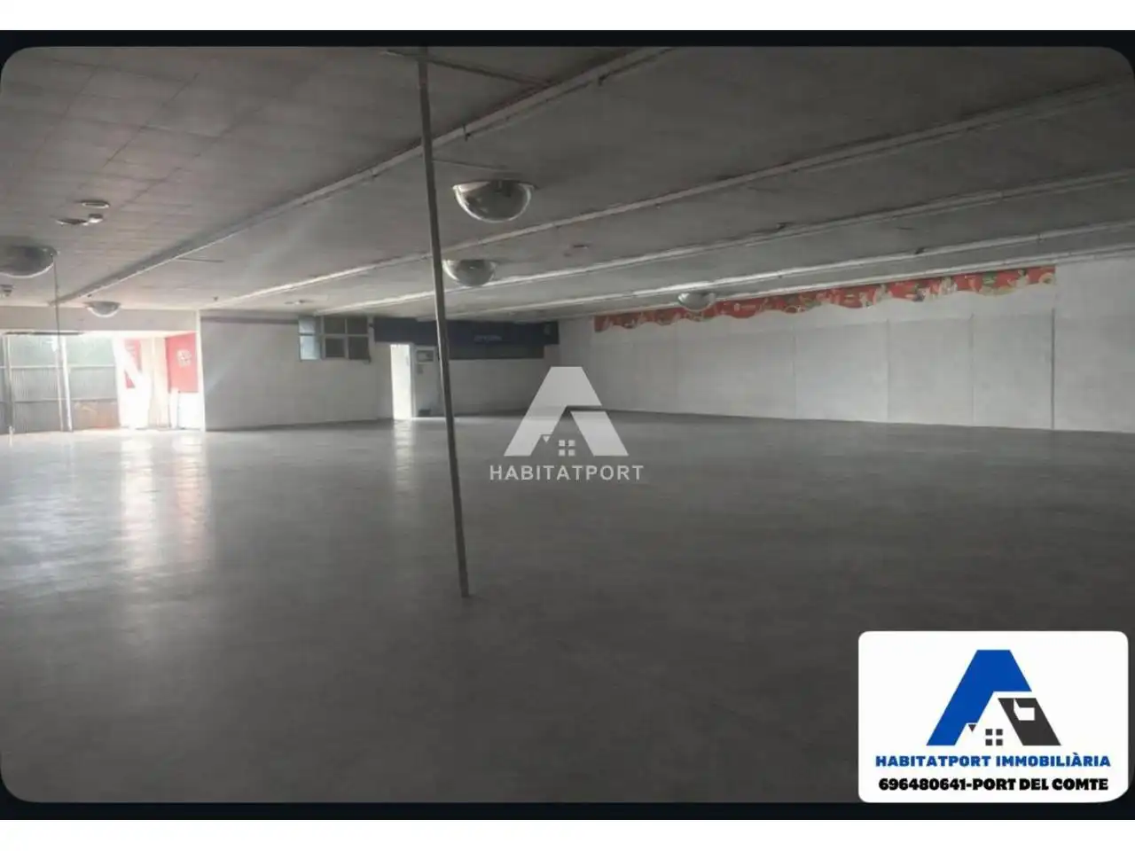Local comercial en venda a Berga
