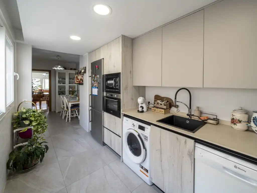 Kitchen of Flat for sale in Centro