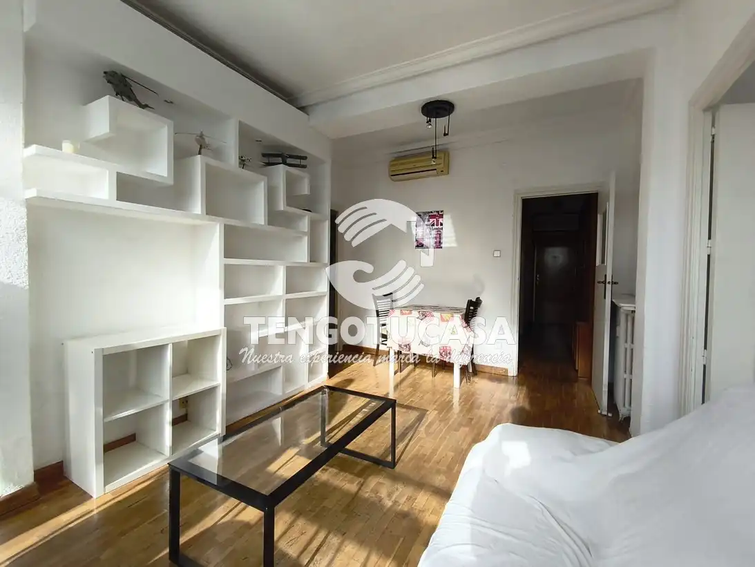 Habitación de Piso en venta en  Madrid Capital con Calefacción y Trastero