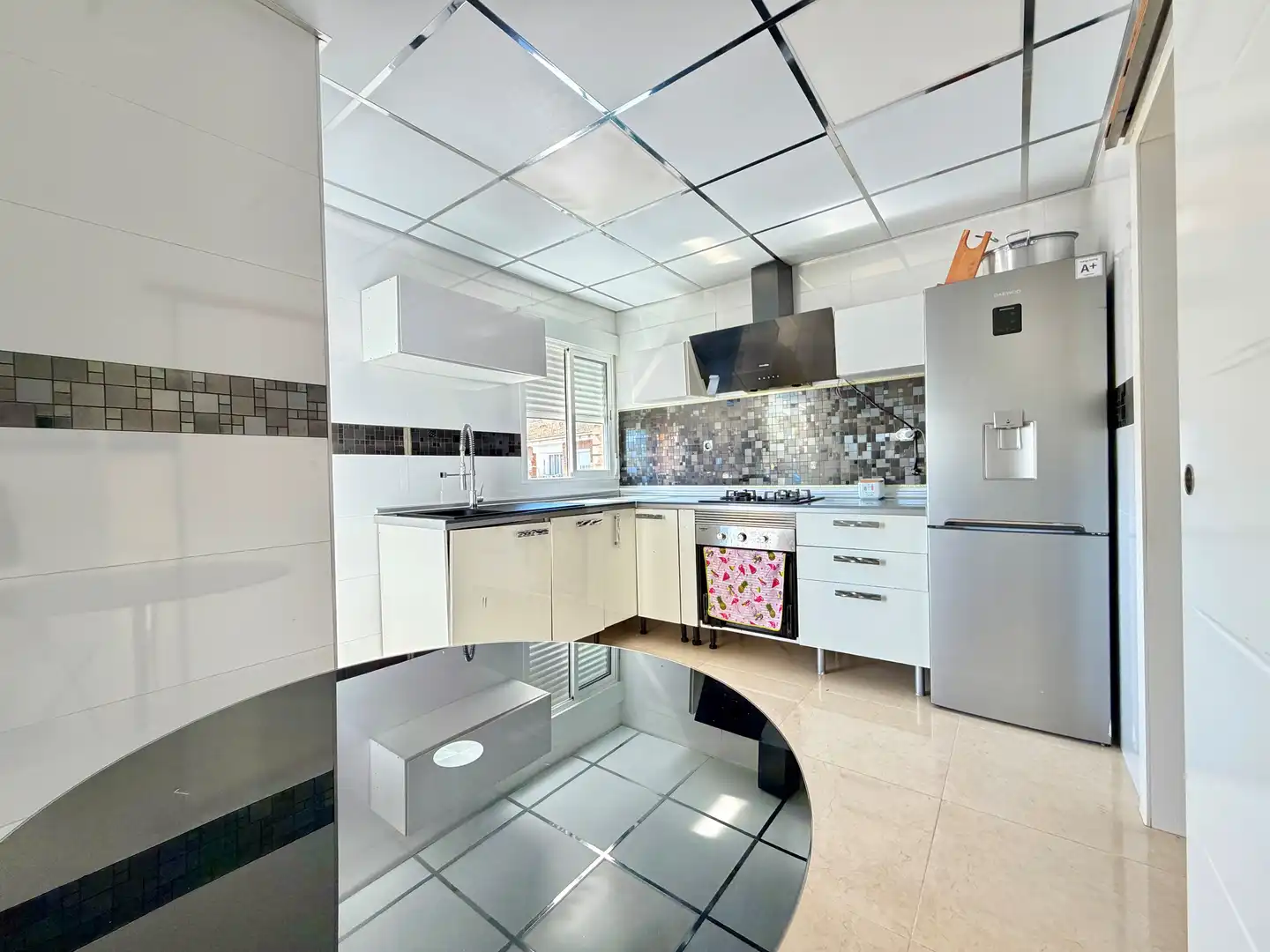 Cocina de Piso en venta en Murcia con Aire acondicionado
