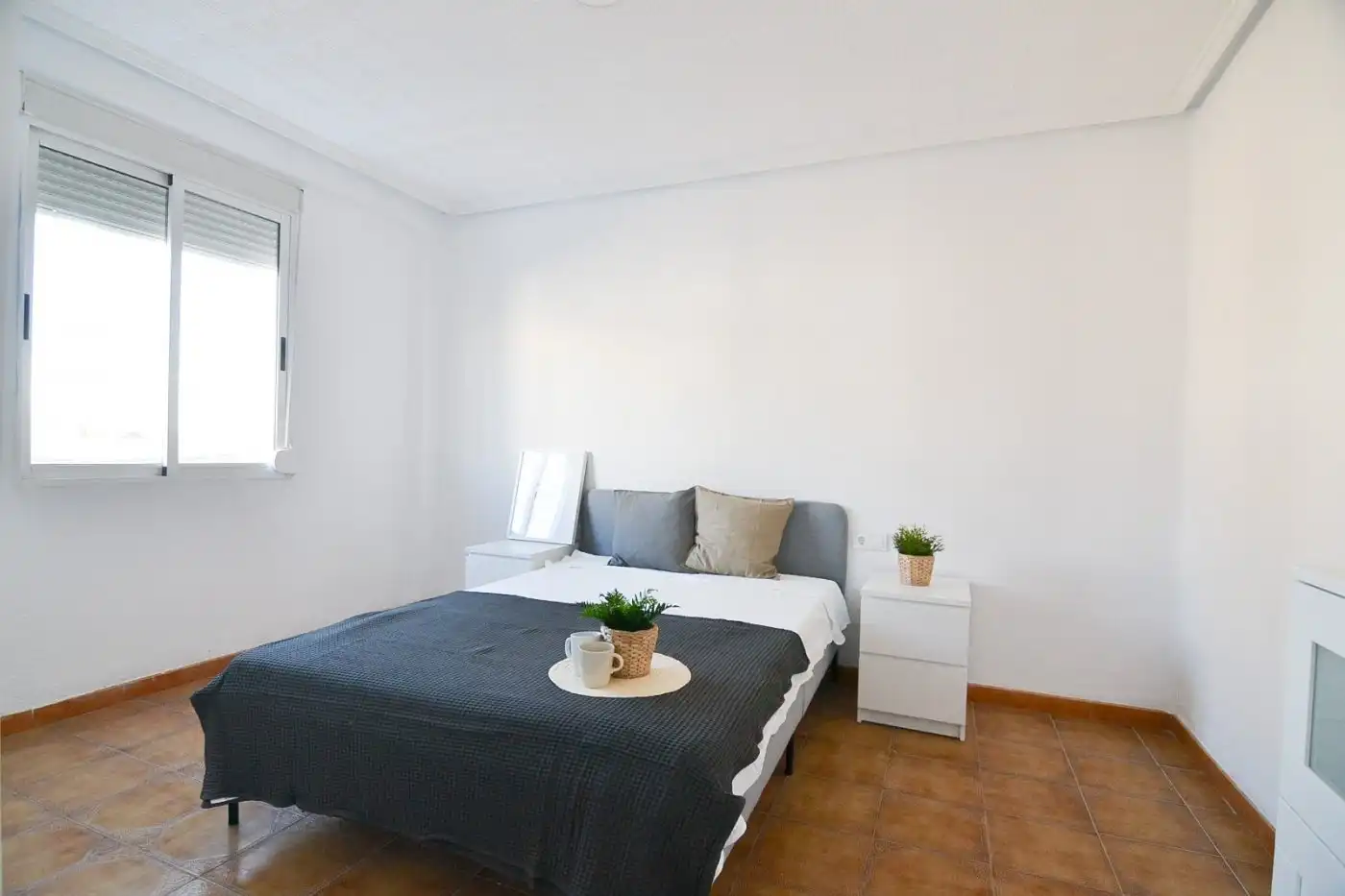 Piso con terraza en venta en Avenida Raval 109, imagen 13
