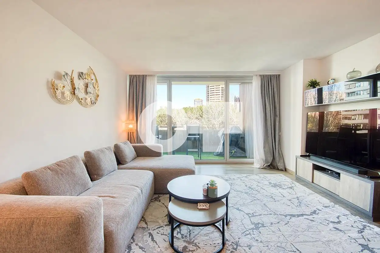 Sala de estar de Piso en venta en Barcelona con Aire acondicionado, Calefacción y Jardín privado
