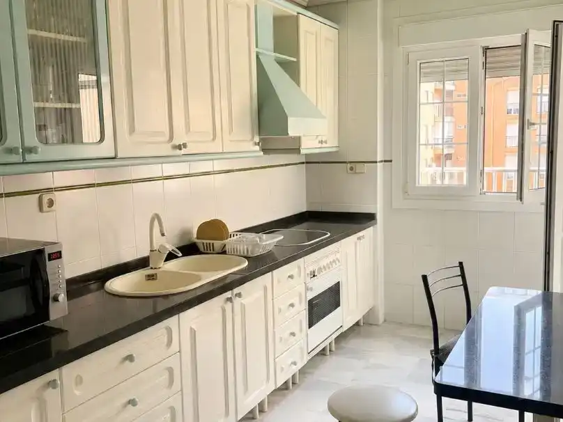 Cocina de Piso en venta en  Almería Capital con Aire acondicionado y Balcón