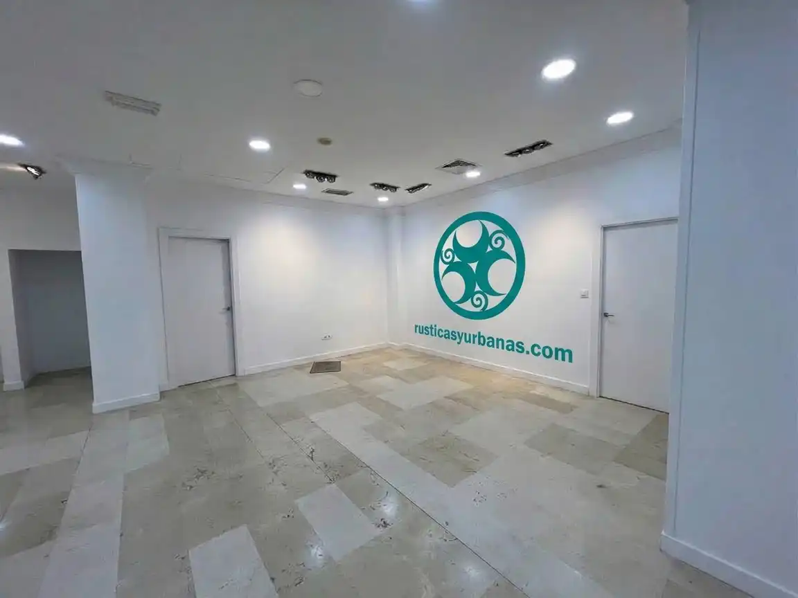 Local comercial en alquiler en Avenida de España 17, imagen 4