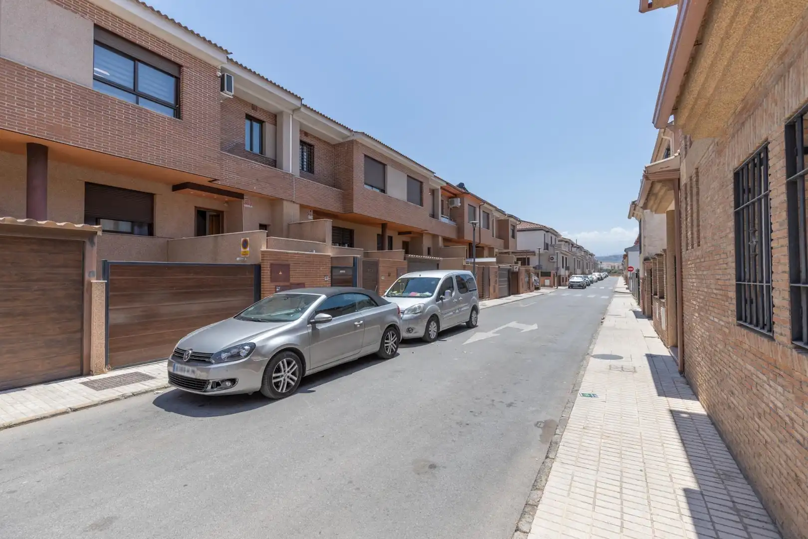 Vista exterior de Casa adosada en venta en Pulianas con Aire acondicionado, Calefacción y Terraza