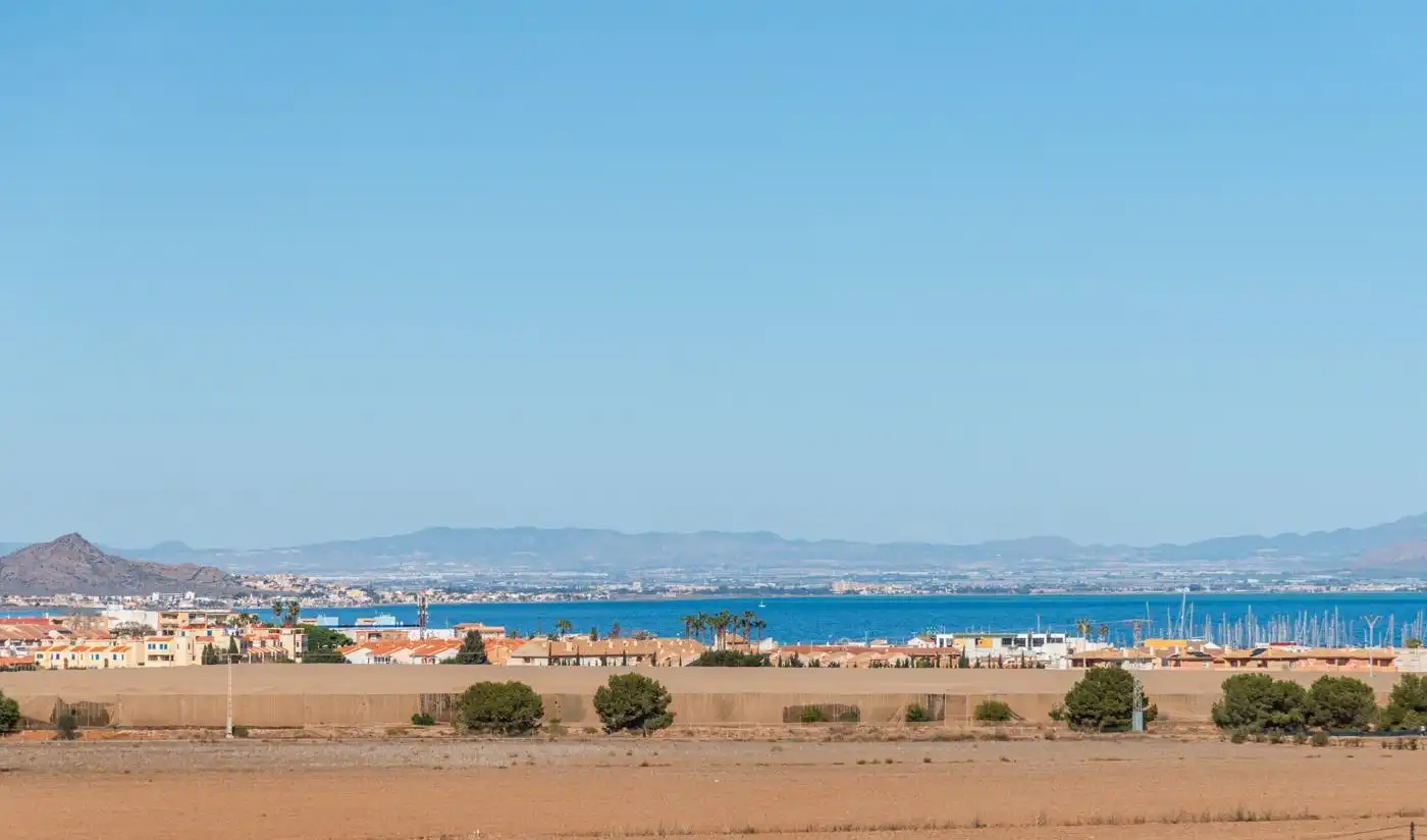 Planta baixa en venda a Islas Menores - Mar de Cristal