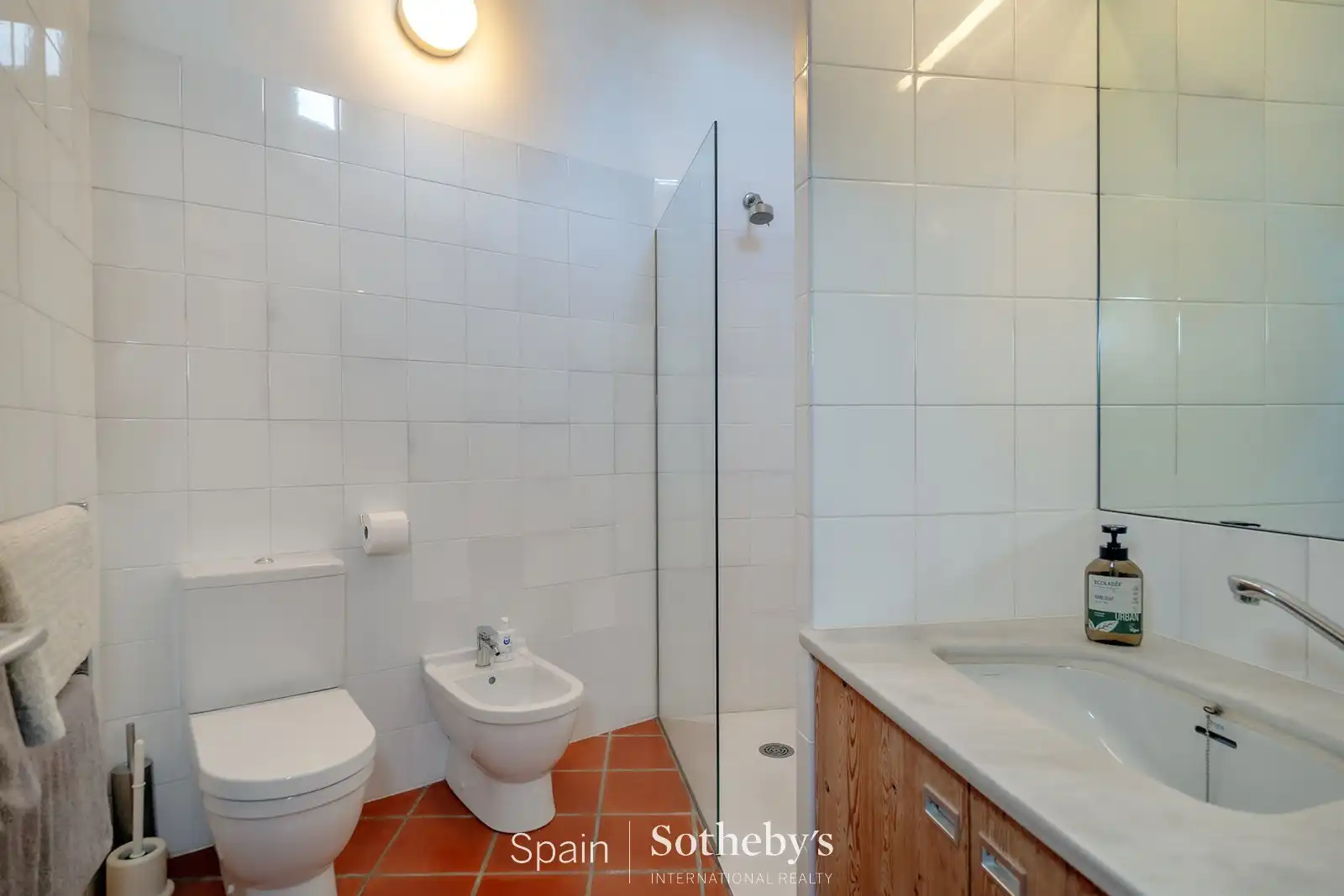 Bany de Casa o xalet en venda en Cadaqués amb Aire condicionat, Jardí privat i Terrassa