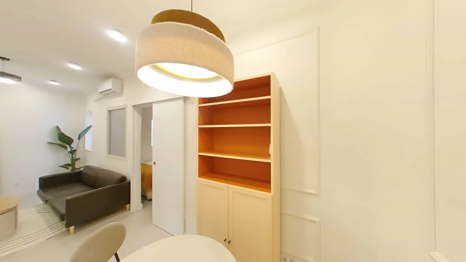 Flat with lift to rent in Calle de los Artistas, imagen 18