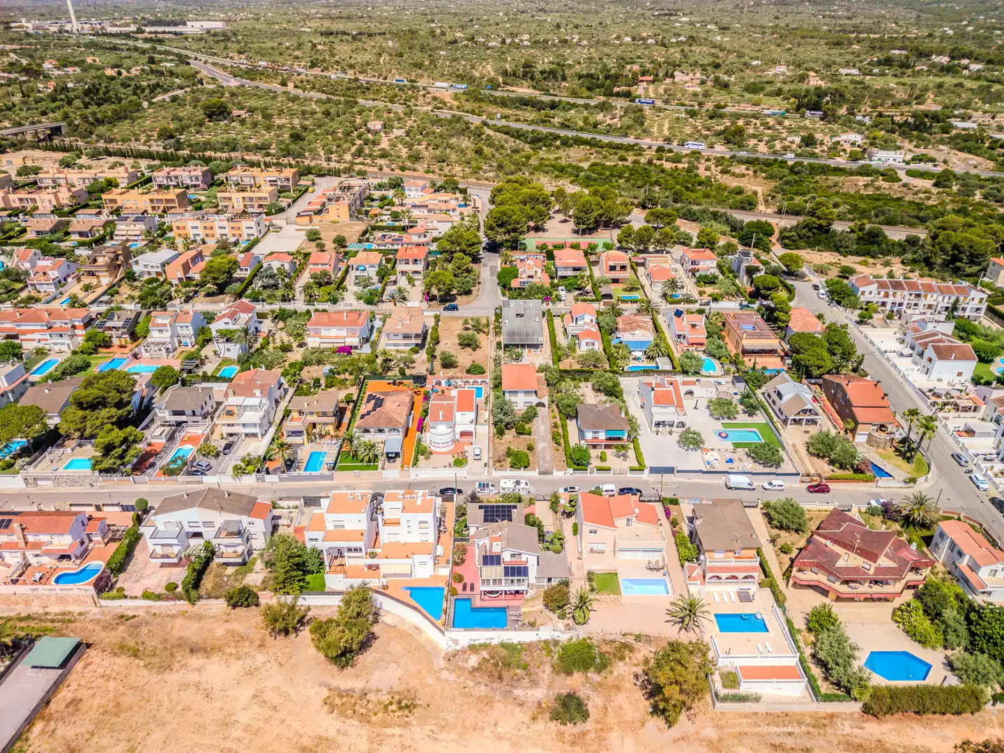 Vista exterior de Casa o xalet en venda en L'Ampolla amb Aire condicionat, Calefacció i Jardí privat