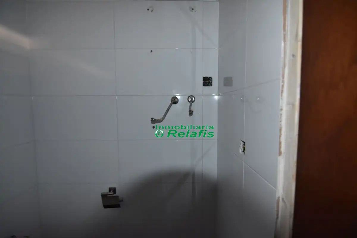 Local comercial en venda a YURRAMENDI 24, imagen 6