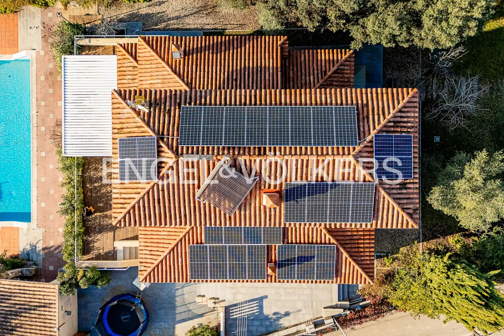 Exterior view of Houses for sale in Cerdanyola del Vallès  with Air Conditioner, Heating and Private garden