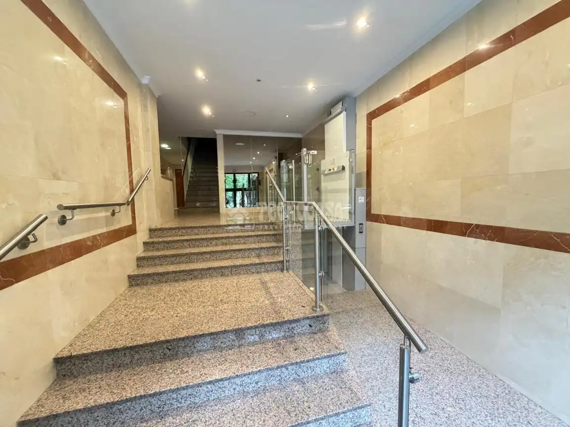 Flat for sale in Madrid  with Heating, Terrace and Balcony