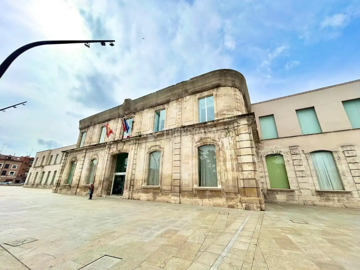 Außenansicht von Garage zum Verkauf in San Fernando de Henares