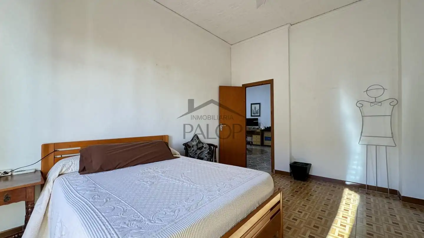 Bedroom of Houses for sale in La Pobla Llarga  with Private garden, Terrace and Storage room