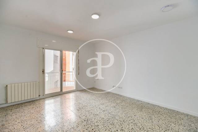 Piso en Venta en Carrer de Simancas en Les Roquetes