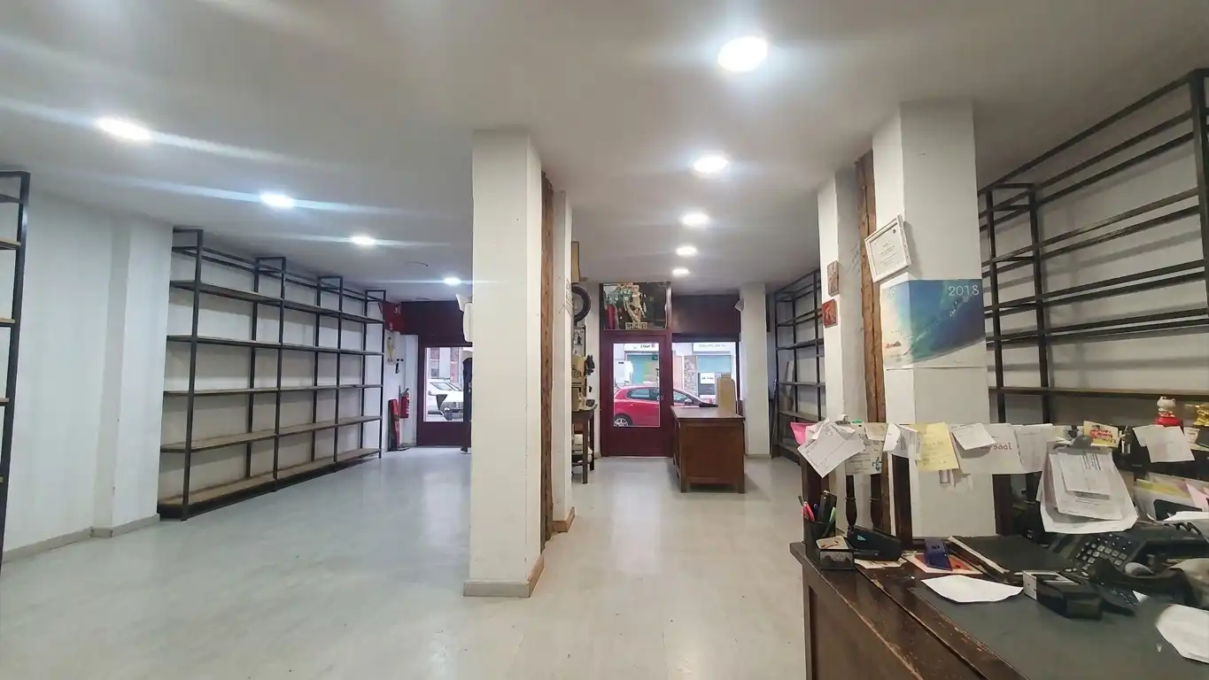 Local en venta en  Madrid Capital con Calefacción