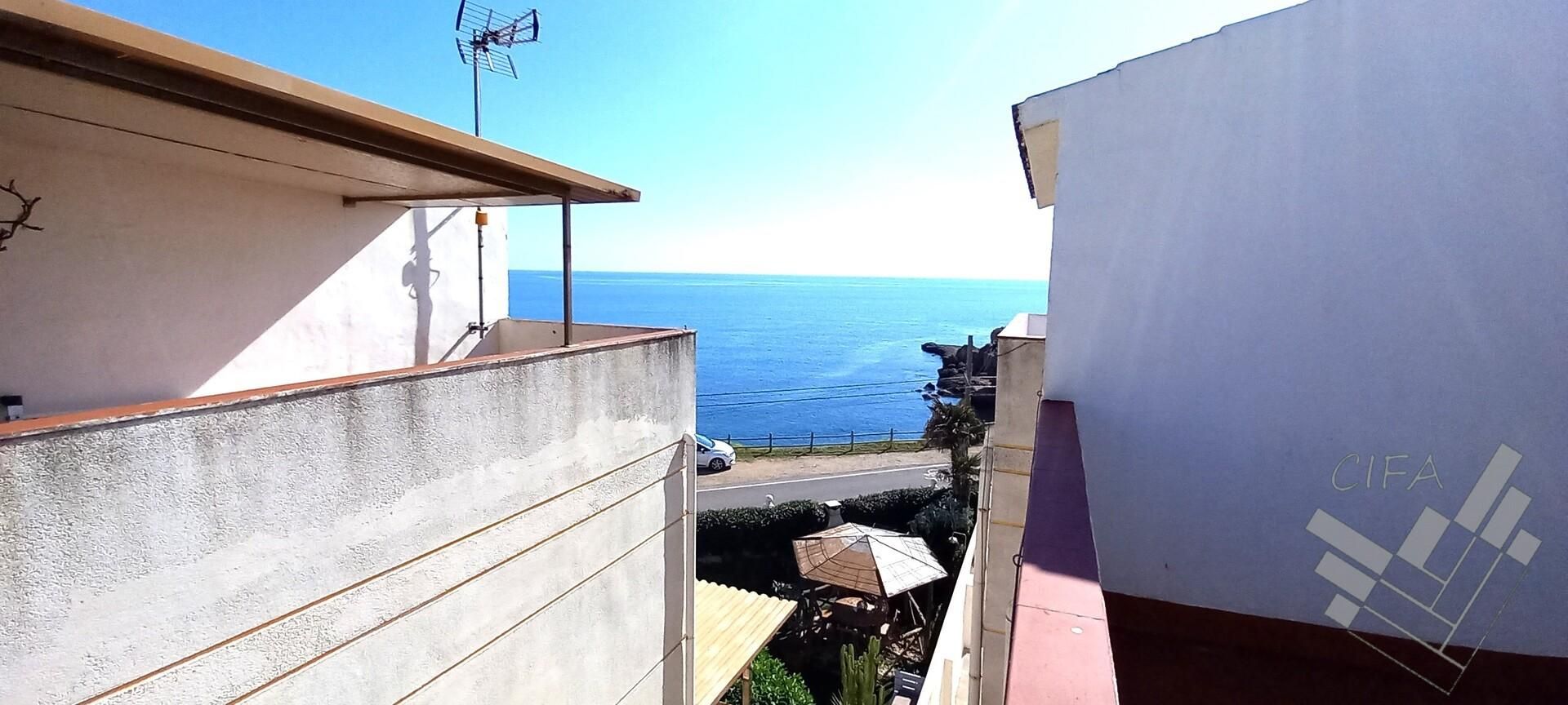 Vista exterior de Casa adosada en venta en Vinaròs con Terraza