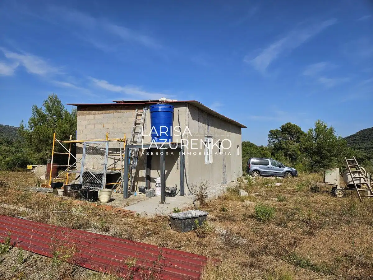 Finca rústica en venta en Alforja