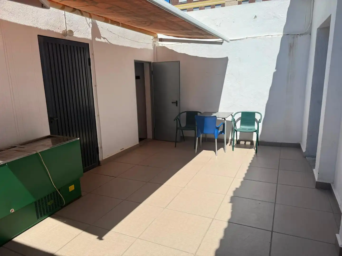 Terrassa de Local de lloguer en Almazora / Almassora