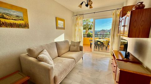 Foto 4 de Piso en venta en Los Pacos, Fuengirola