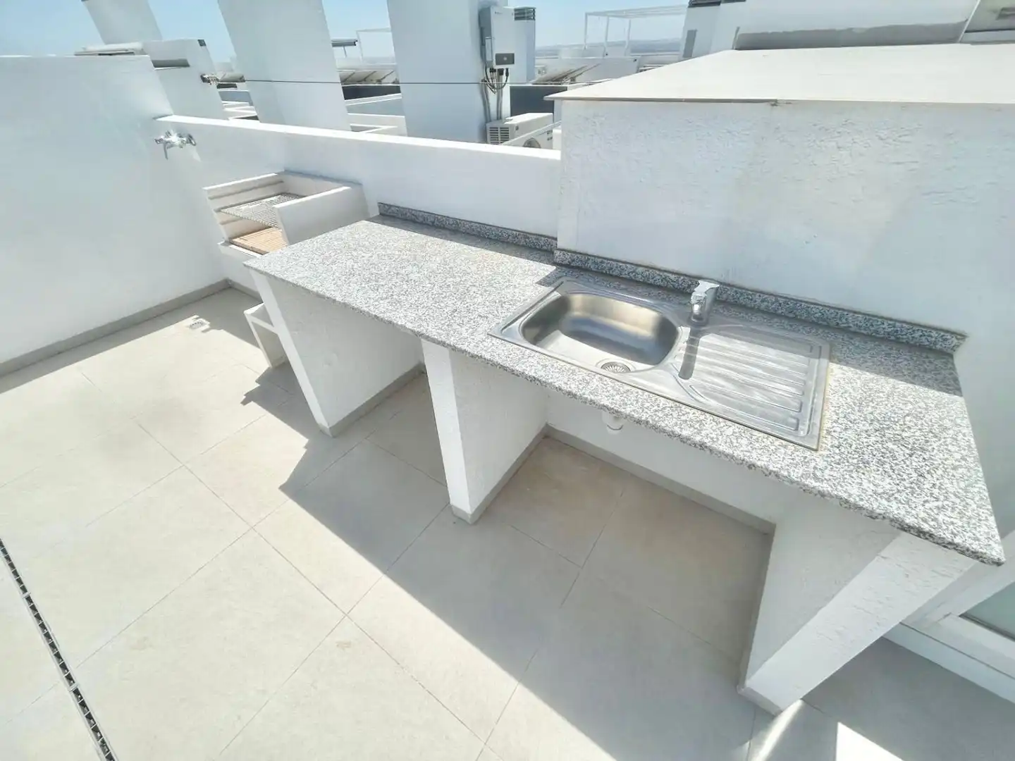 Terraza de Ático de alquiler en Torrevieja con Aire acondicionado, Calefacción y Terraza