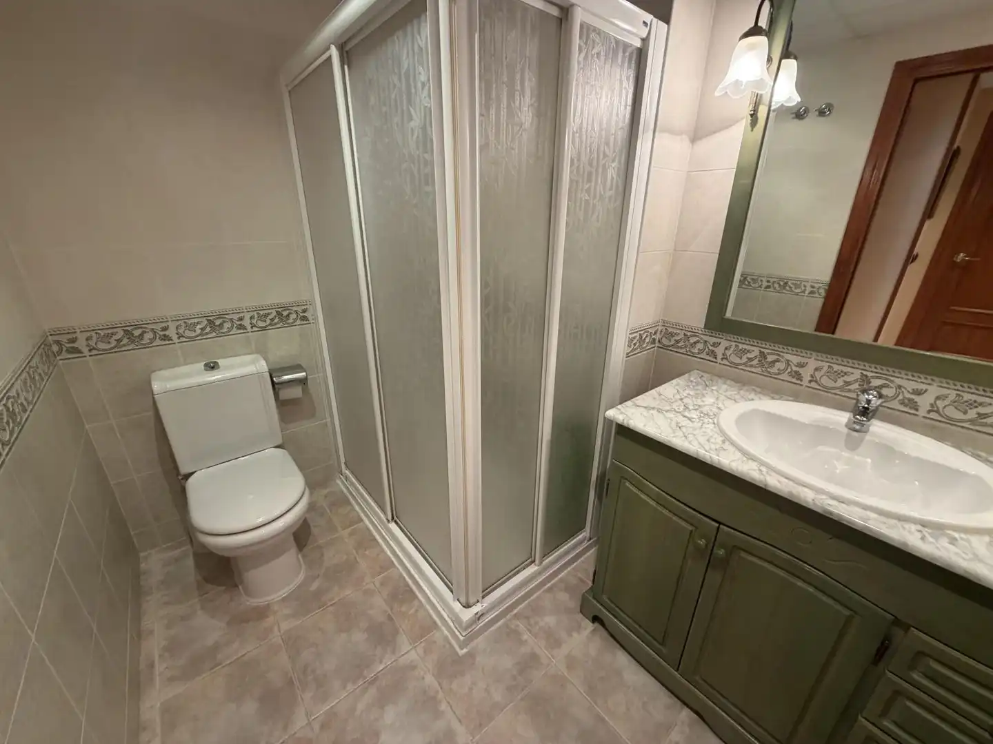 Bany de Apartament en venda en La Ràpita amb Aire condicionat, Jardí privat i Terrassa