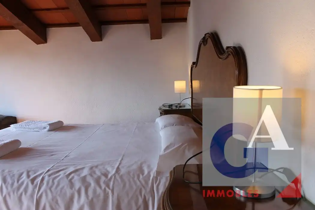 Casa rústica amb terrassa en venda a Sant Joan Les Fonts, imagen 39