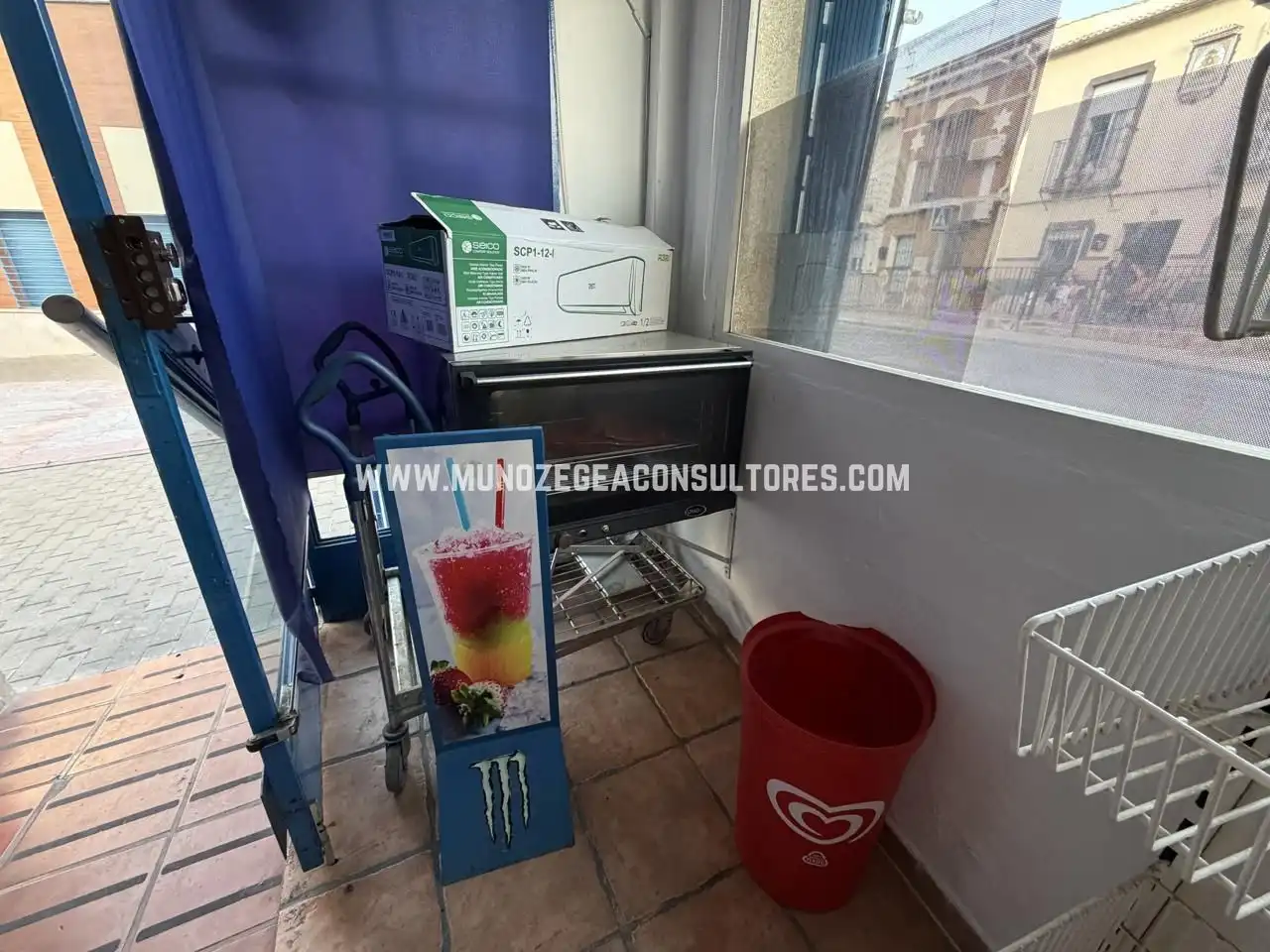 Commercial properties for sale in Lucena  with Air Conditioner