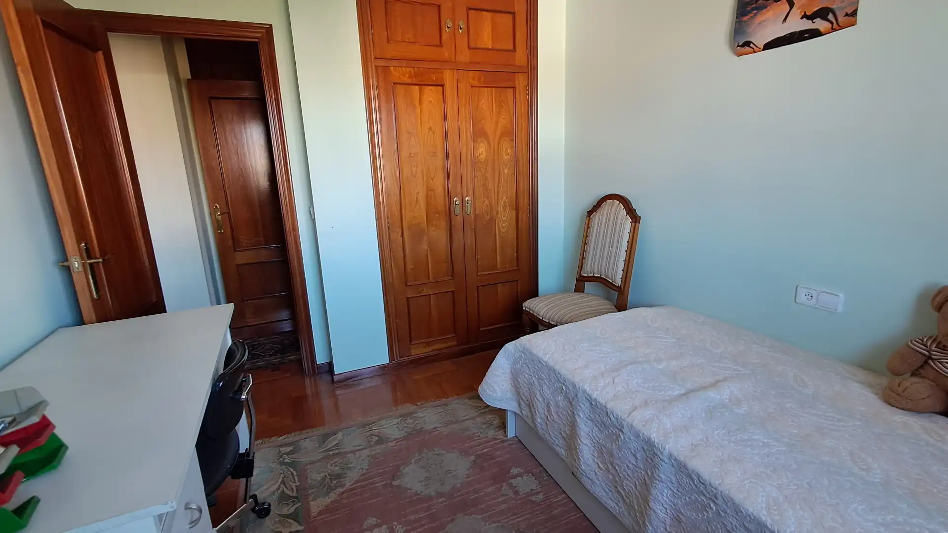 Schlafzimmer von Wohnung zum Verkauf in Vigo  mit Heizung, Parkett und Abstellraum