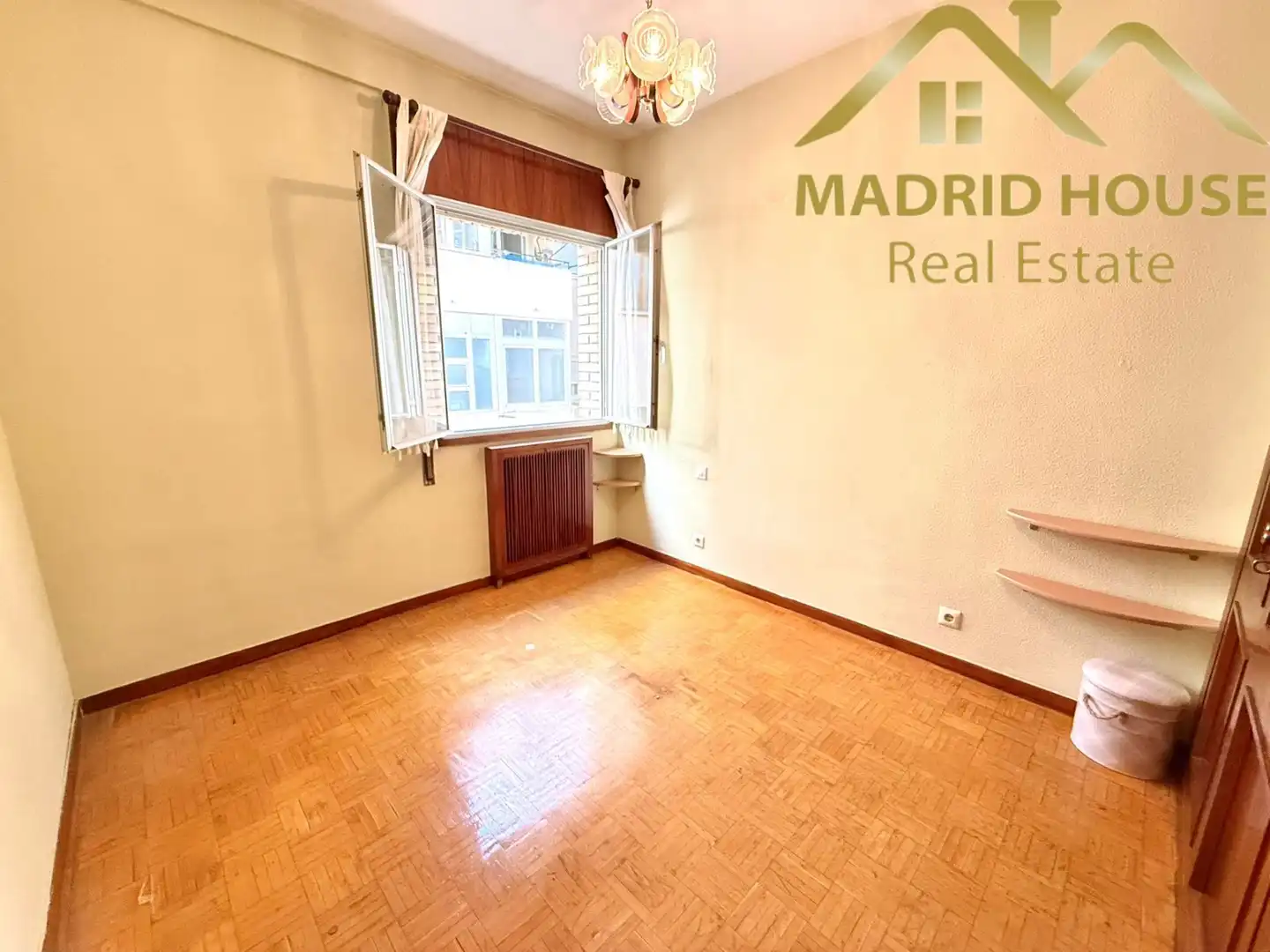 Wohnung zum Verkauf in Madrid mit Heizung und Terrasse