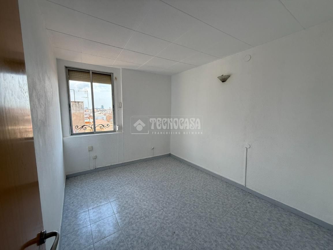 Bedroom of Flat for sale in L'Hospitalet de Llobregat