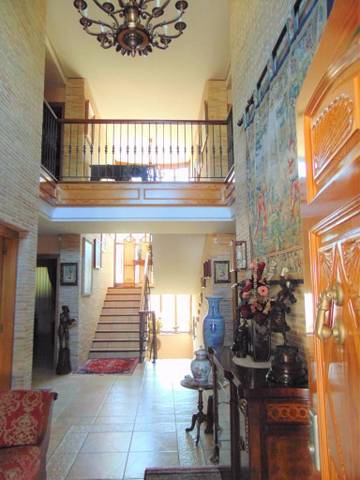 Casa-chalet en Venta en Centro