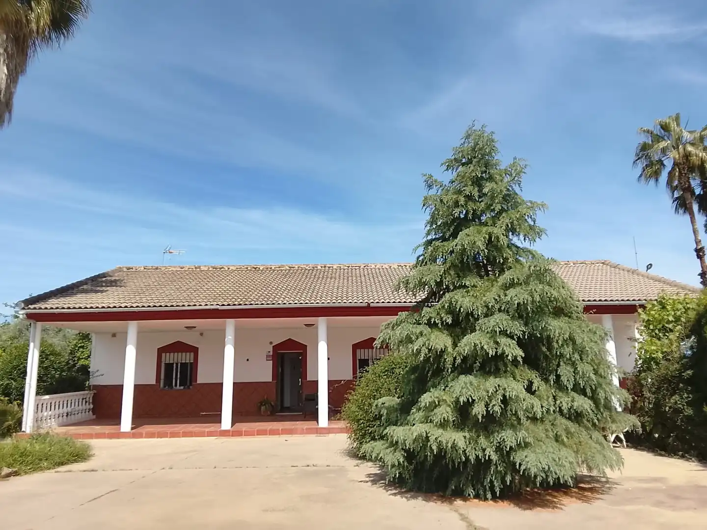 Exterior view of Houses for sale in Córdoba  with Air Conditioner, Private garden and Terrace