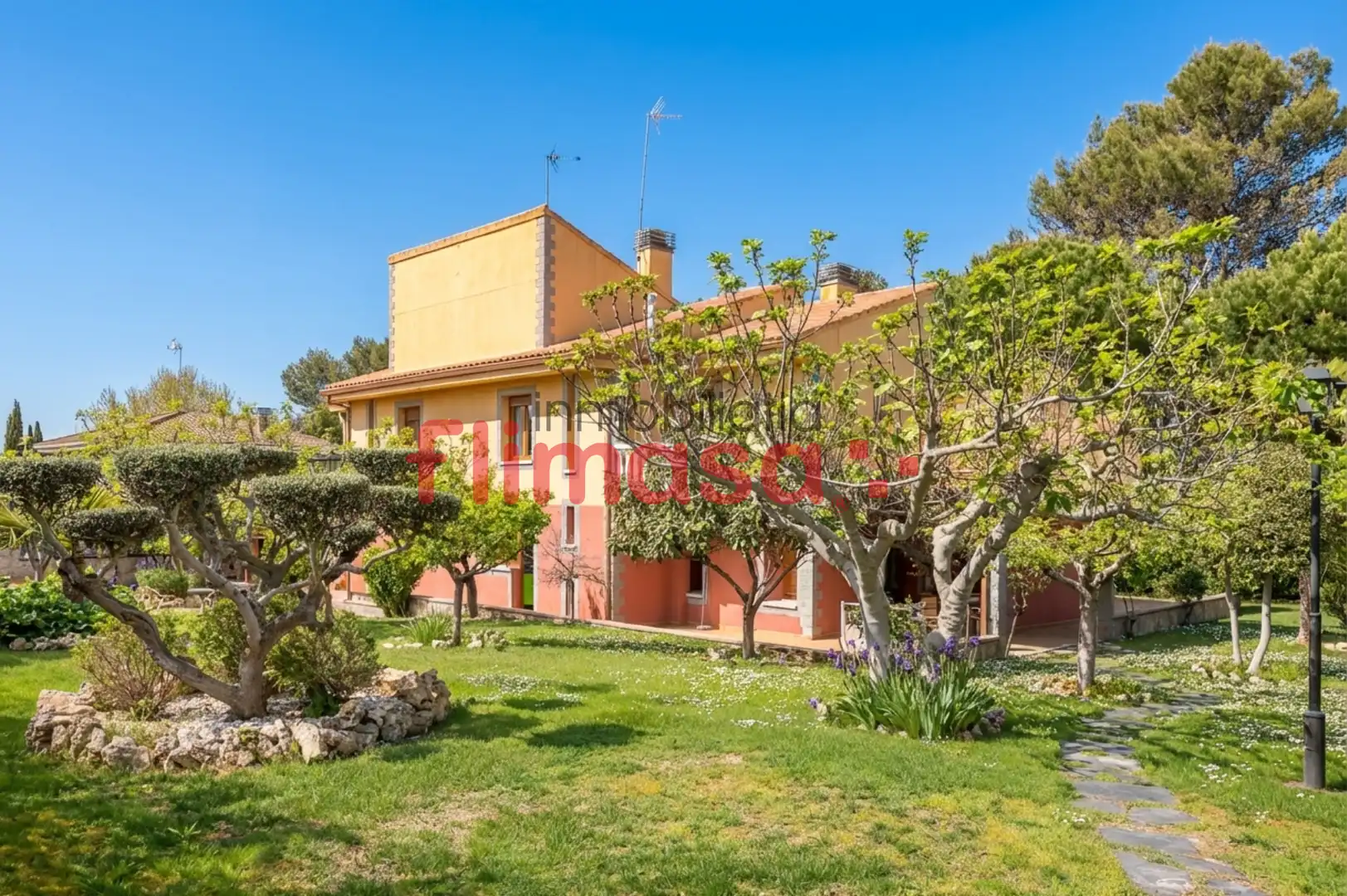 Garden of Houses for sale in Villaviciosa de Odón  with Heating, Private garden and Terrace