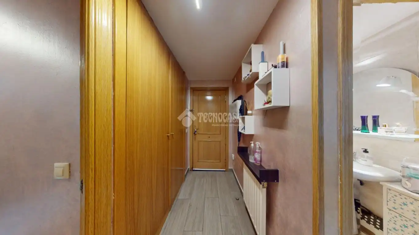 Piso en venta en Azuqueca de Henares con Calefacción, Trastero y Internet