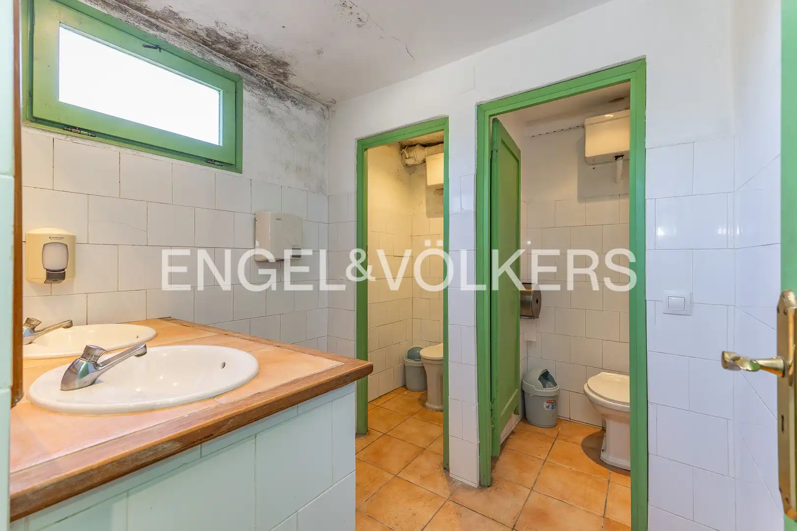 Baño de Casa o chalet en venta en Bellprat con Aire acondicionado, Calefacción y Jardín privado