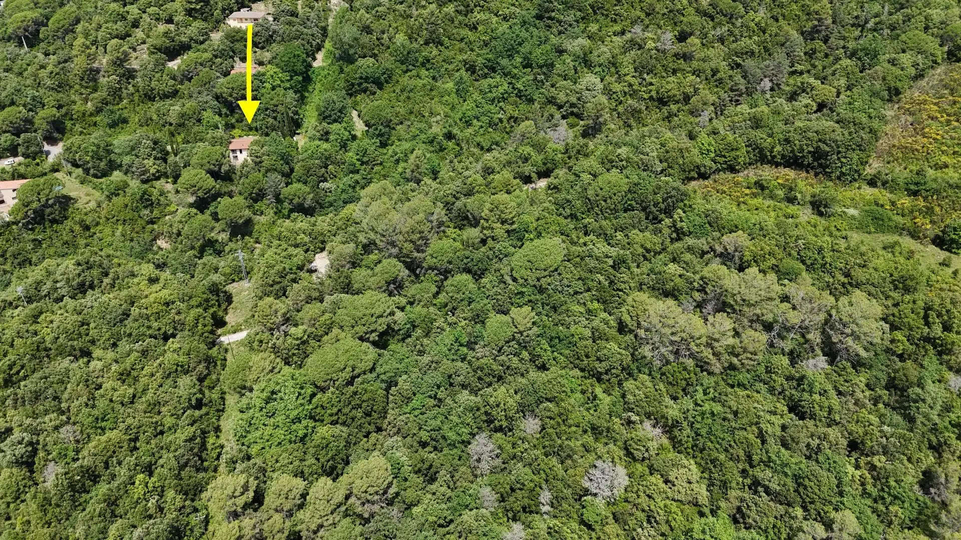 Casa o xalet en venda en Sant Aniol de Finestres amb Aire condicionat, Calefacció i Jardí privat