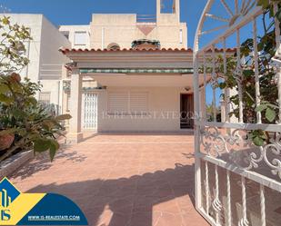 Exterior view of House or chalet for sale in Torrevieja  with Terrace, Furnished and Community pool