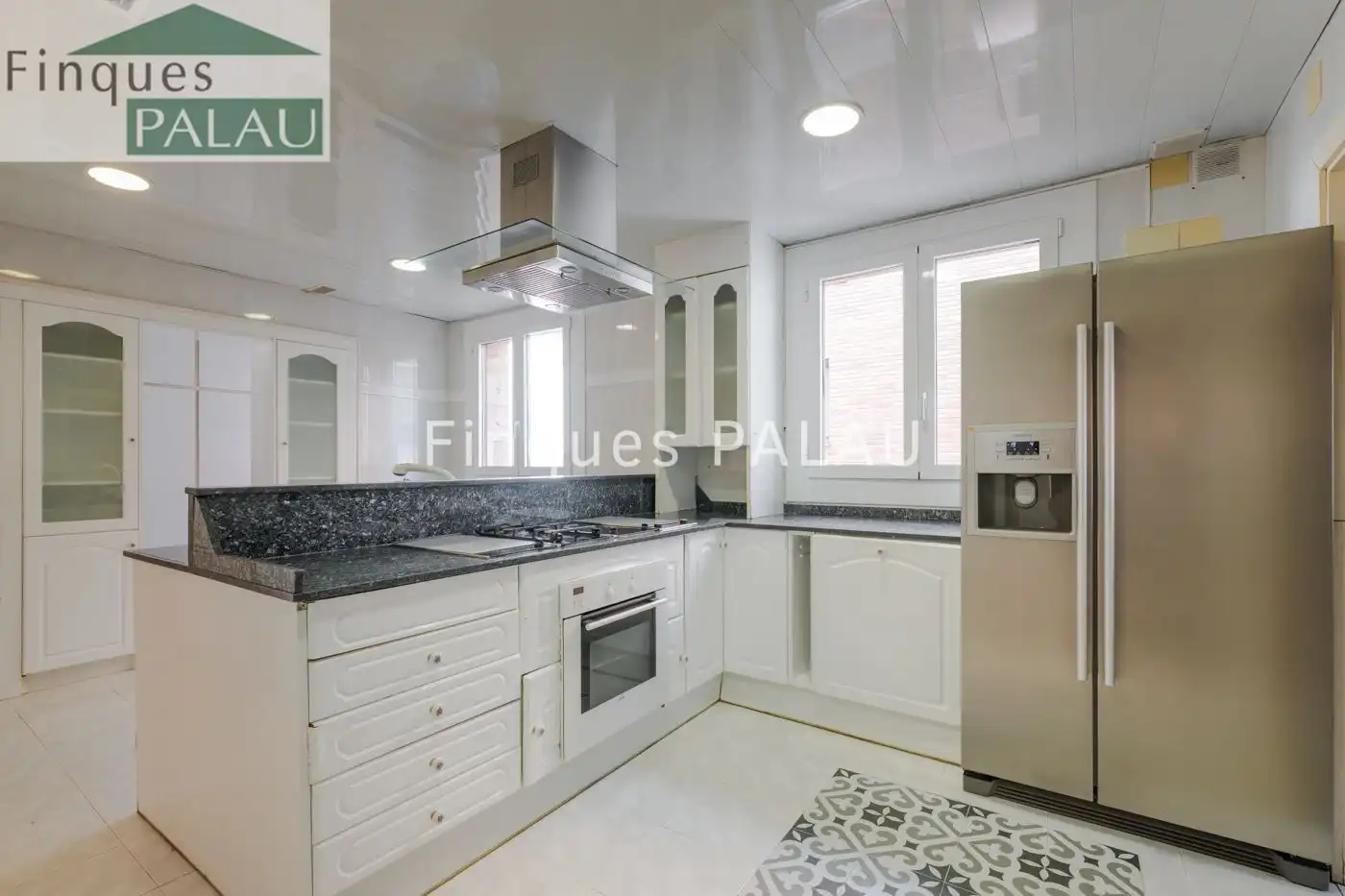 Kitchen of Houses for rent in Sant Joan Despí  with Air Conditioner, Heating and Private garden