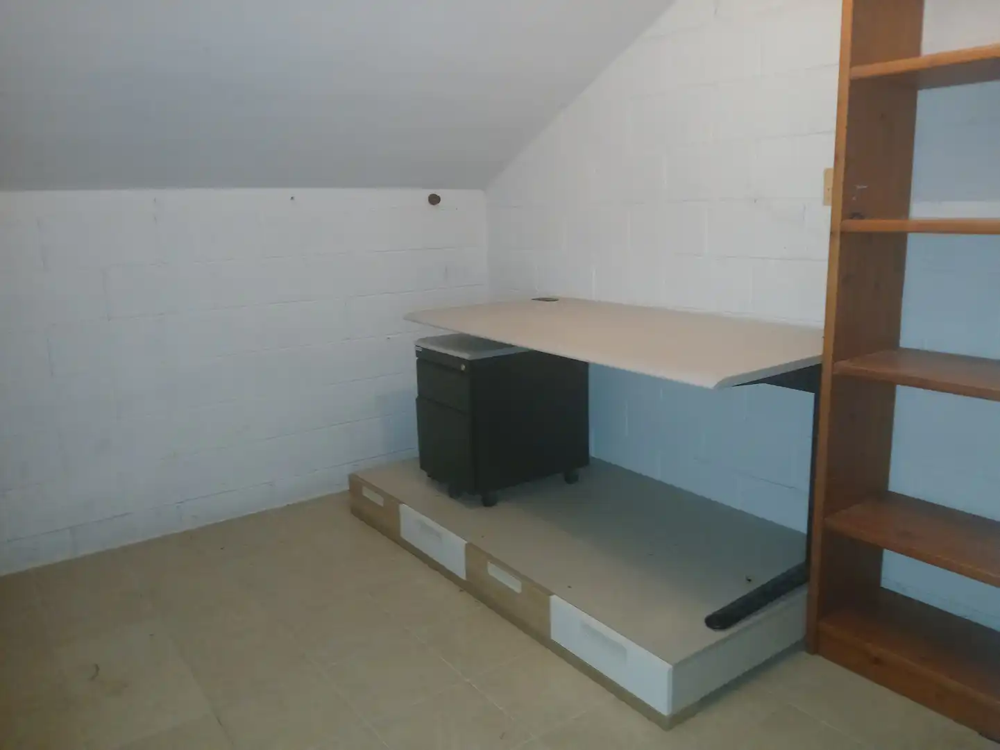 Piso de alquiler en Gijón  con Calefacción, Terraza y Trastero