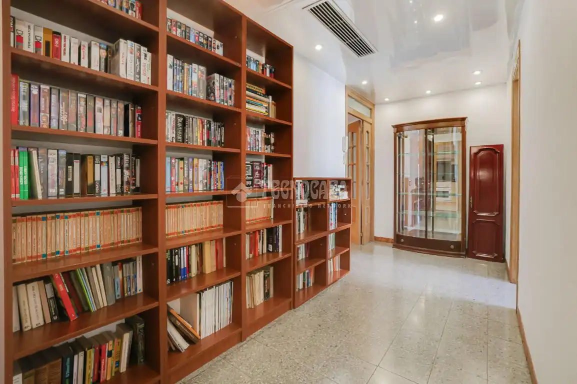 Piso en venta en Barcelona con Aire acondicionado, Calefacción y Balcón