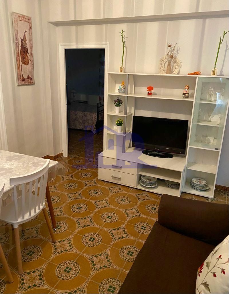 Sala d'estar de Pis en venda en Cuenca Capital amb Calefacció, Terrassa i Moblat